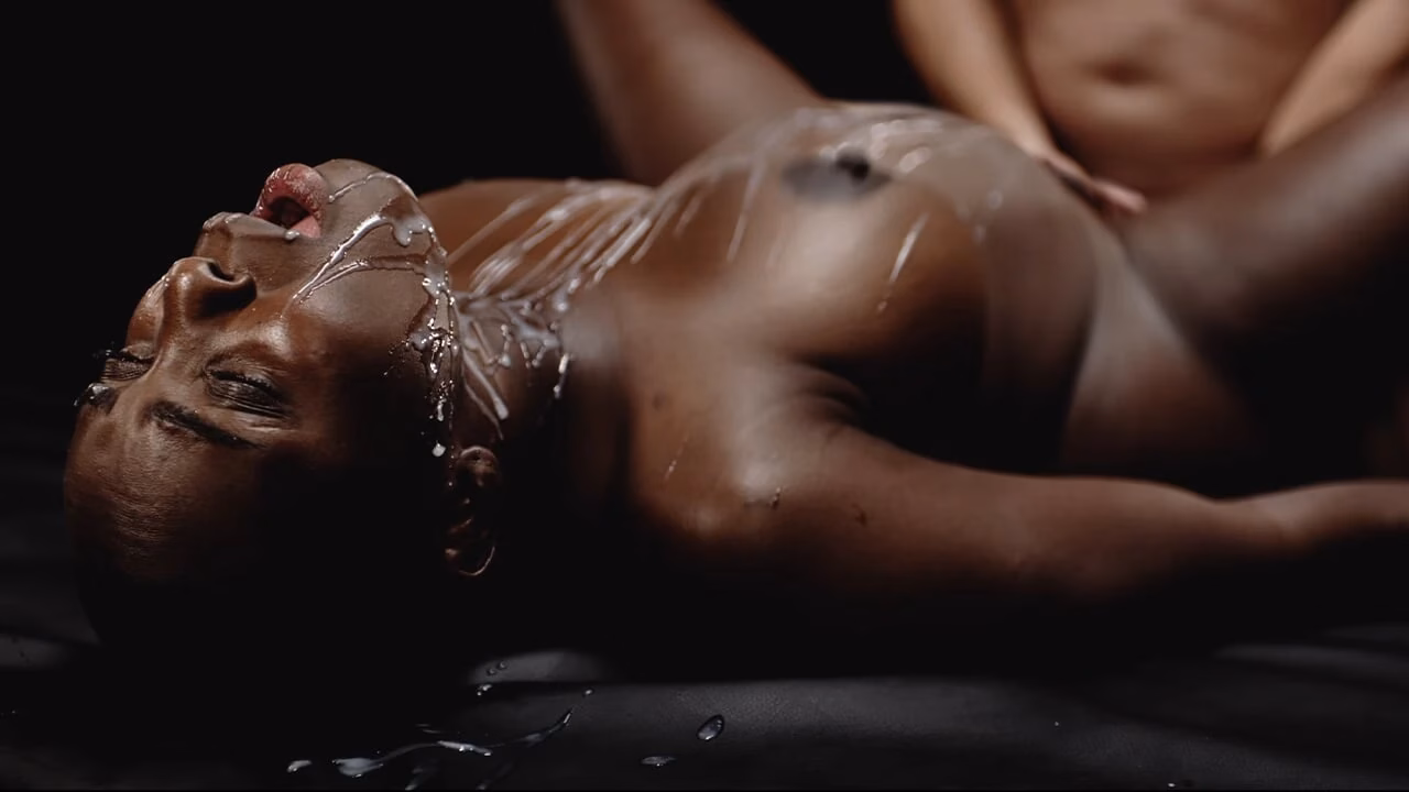 Extreme Interracial Cumflation – Sexy Black Girl Zaawaadi Filled With Loads Of CUM Inside Her Pussy